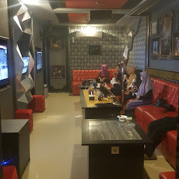 MASTERPIECE FAMILY KARAOKE Medan