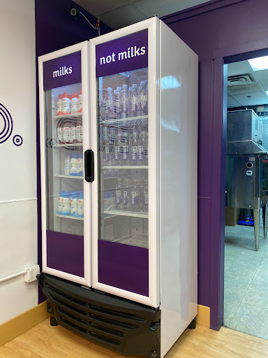 Cookie Shop «Insomnia Cookies», reviews and photos, 319 College Ave, Ithaca, NY 14850, USA