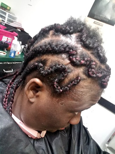 Beauty Salon «House of Brown Beauty Salon», reviews and photos, 9420 Jensen Dr, Houston, TX 77093, USA