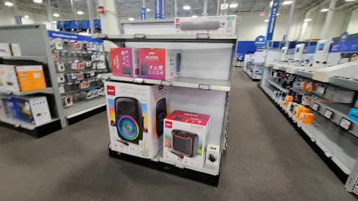 Electronics Store «Best Buy», reviews and photos, 10346 E US Hwy 36, Avon, IN 46123, USA