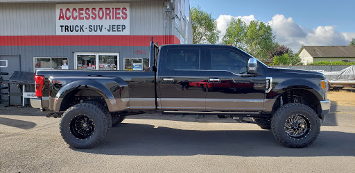 Trailer Hitch Supplier «S&R Motorz Inc», reviews and photos, 731 W Baseline St suite#1, Cornelius, OR 97113, USA