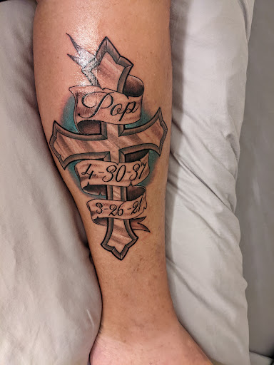 Tattoo Shop «Blue Horseshoe Tattoo», reviews and photos, 5200 George Washington Hwy # B, Portsmouth, VA 23702, USA