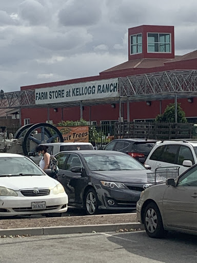 Grocery Store «Farm Store at Kellogg Ranch», reviews and photos, 4102 S University Dr, Pomona, CA 91768, USA