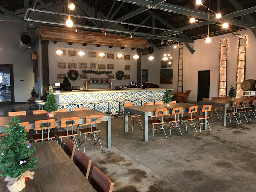 Real Estate Agency «Coldwell Banker - Winter Haven - Polk County Florida», reviews and photos, 290 Cypress Gardens Blvd, Winter Haven, FL 33880, USA