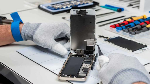 Phonebooth • iPhone & Samsung Repair Centre