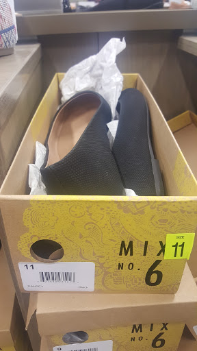 Shoe Store «DSW Designer Shoe Warehouse», reviews and photos, 95 NJ-23, Wayne, NJ 07470, USA