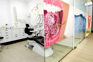 Institut Dental Mataró image