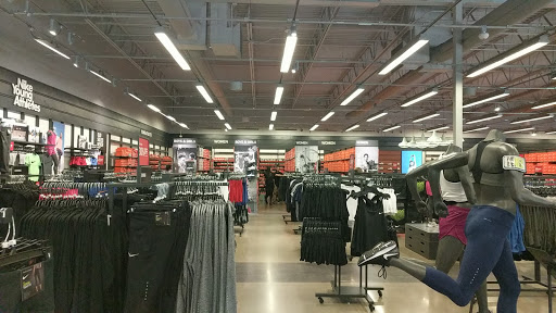 Sporting Goods Store «Nike Factory Store», reviews and photos, 6800 N 95th Ave #590, Glendale, AZ 85301, USA