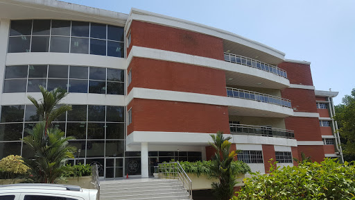 Cursos medicina campus Panamá