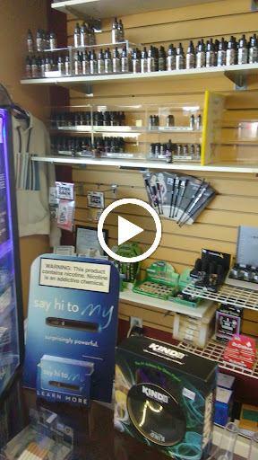 Tobacco Shop «Smoker Friendly Tobacco & Vape #28», reviews and photos, 7640 S Meridian St, Indianapolis, IN 46217, USA