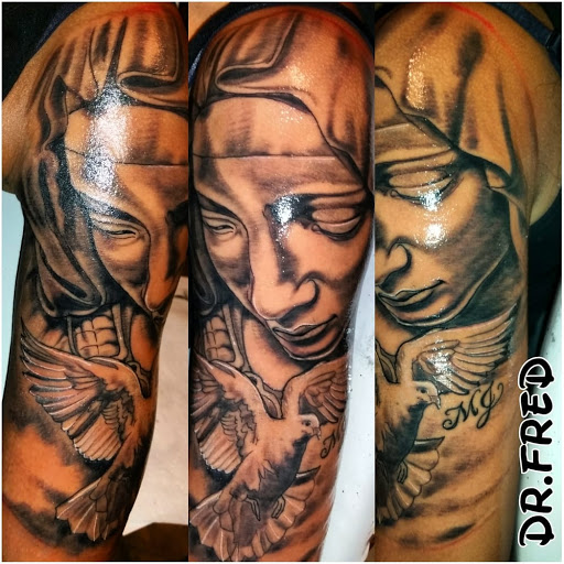 In Living Colors Tattoo LLC, 4818 Redan Rd, Stone Mountain, GA 30088, USA, 