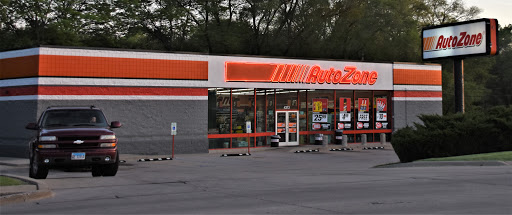 Auto Parts Store «AutoZone», reviews and photos, 4313 W Elm St, McHenry, IL 60050, USA