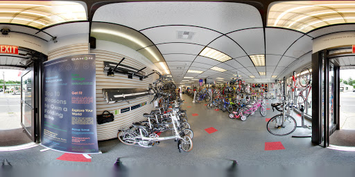 Sporting Goods Store «Brickwell Cycling & Multisports», reviews and photos, 3 Northern Blvd, Great Neck, NY 11021, USA