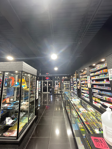 Vaporizer Store «ROCK N ROLL IT SMOKE SHOP AND VAPE SHOP», reviews and photos, 11750 Barker Cypress Rd, Cypress, TX 77433, USA