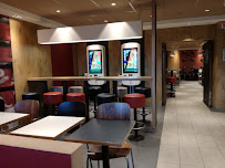 Atmosphère du Restaurant servant le petit-déjeuner McDonald's à Lyon - n°14
