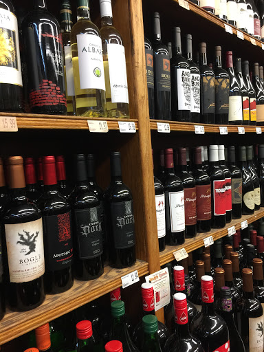 Liquor Store «Expressway Wine & Liquor Store», reviews and photos, 15416 Horace Harding Expy, Flushing, NY 11367, USA