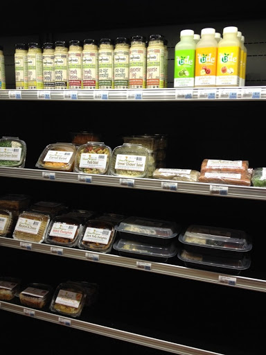 Health Food Store «Fruitful Yield», reviews and photos, 366 W Army Trail Rd, Bloomingdale, IL 60108, USA