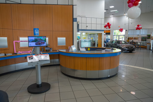 Honda Dealer «AutoNation Honda Miami Lakes», reviews and photos, 5925 NW 167th St, Hialeah, FL 33015, USA