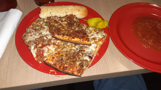 Restaurant «The Gaslight Pizza & Grill», reviews and photos, 328 E 4th St, Huntingburg, IN 47542, USA