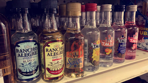 Liquor Store «Athens Hwy Package Store», reviews and photos, 898 W Ridge Rd, Gainesville, GA 30501, USA