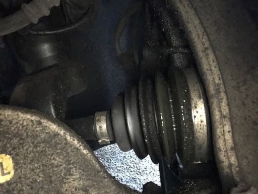 Car Dealer «CHICAGO CAR CORNER», reviews and photos, 5480 N Elston Ave, Chicago, IL 60630, USA