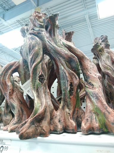 Pet Supply Store «Petco Animal Supplies», reviews and photos, 1930 SW Wanamaker Rd, Topeka, KS 66604, USA