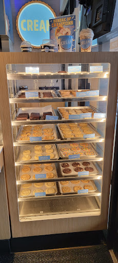 Ice Cream Shop «CREAM Fresno», reviews and photos, 1760 E Barstow Ave, Fresno, CA 93710, USA