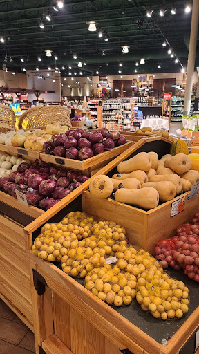 Grocery Store «The Fresh Market», reviews and photos, 1635 Perry Hill Rd, Montgomery, AL 36106, USA