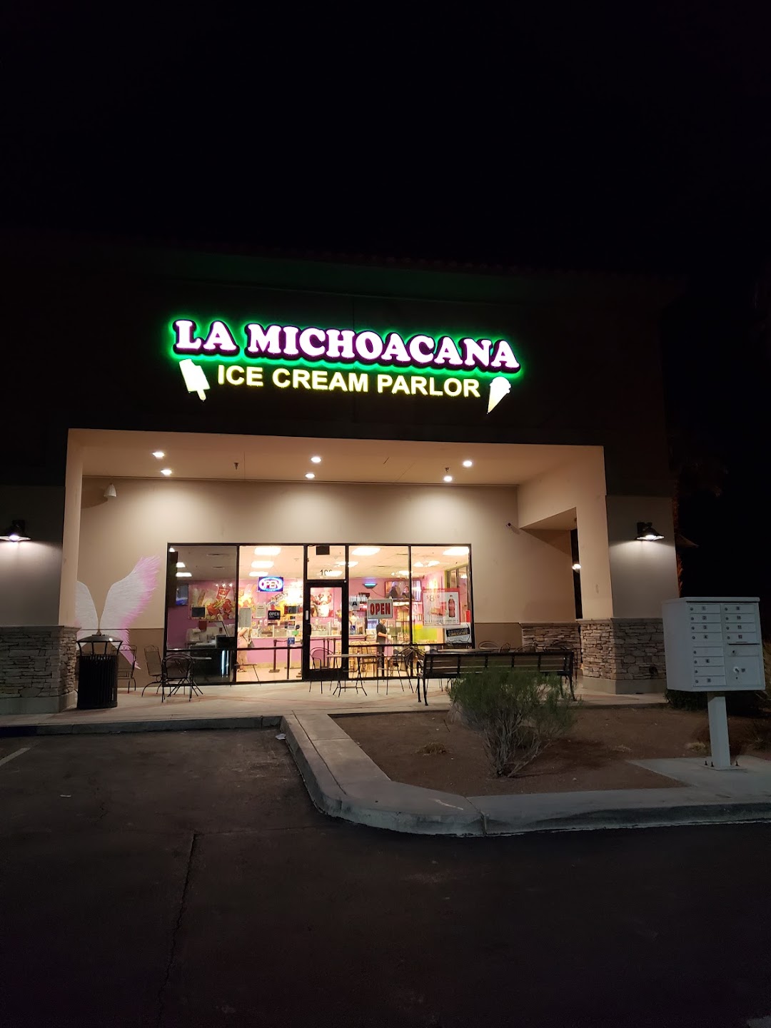 La Michoacana Ice Cream Parlor