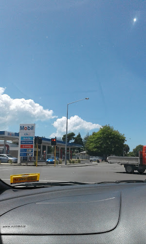 Reviews of Mobil Sydenham in Christchurch - Gas station