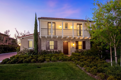 Jessica Hong, REALTOR - Hong Real Estate Group image