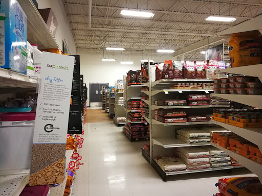Pet Supply Store «Petco Animal Supplies», reviews and photos, 2277 Ford Pkwy, St Paul, MN 55116, USA