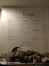 Photo n°17 de fringe à Paris ()