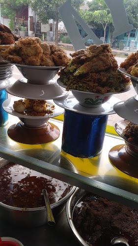 Restoran Padang di Kabupaten Situbondo: Menikmati Kelezatan Kuliner Nusantara