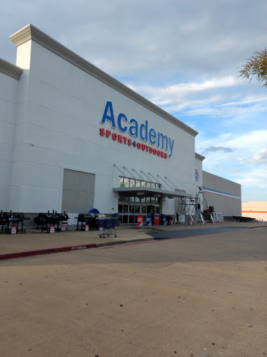 Sporting Goods Store «Academy Sports + Outdoors», reviews and photos, 5001 Phoenix Ave, Fort Smith, AR 72903, USA