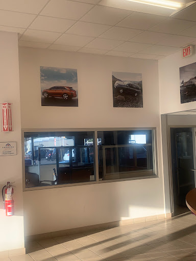 Auto Body Shop «Camelback Collision Center», reviews and photos, 4635 N 7th St, Phoenix, AZ 85014, USA