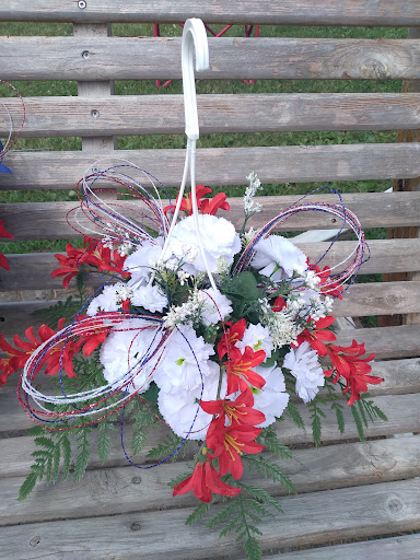 Florist «Bouquet Shop», reviews and photos, 7856 Hwy 52 W, Westmoreland, TN 37186, USA