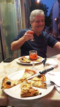 Plats et boissons du Restaurant italien Pizza de Vinci à Paris - n°6