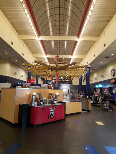 Movie Theater «AMC Loews Danbury 16», reviews and photos, 61 Eagle Rd, Danbury, CT 06810, USA