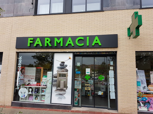 Información y opiniones sobre Farmacia de la Fuente de Madrid