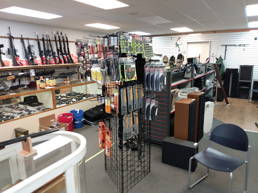 Pawn Shop «Newport Pawn Shop», reviews and photos, 224 SW Coast Hwy, Newport, OR 97365, USA