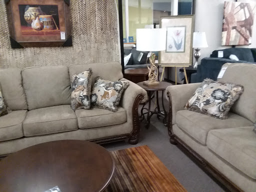 Furniture Store «At Home Furniture and Mattress Superstore», reviews and photos, 930 Hill St SE, Albany, OR 97322, USA