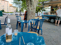 Atmosphère du Restaurant vietnamien Căn Tine - Food Truck Vietnamien à Aix-en-Provence - n°1