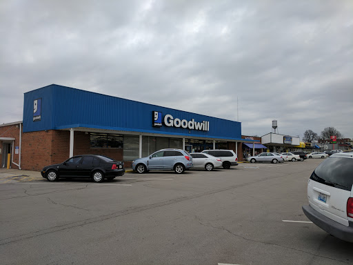 Thrift Store «Goodwill», reviews and photos