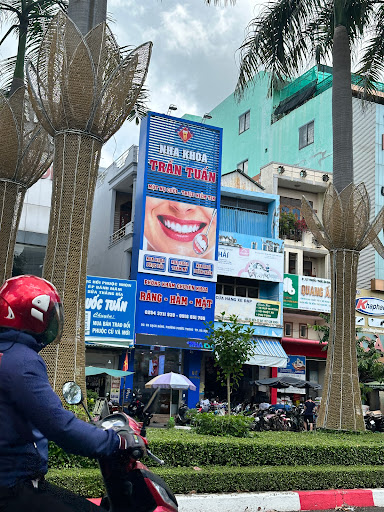 Af1qipowhn4clfjah Qzegciifcbuqb5rx9rxxxhy7ff