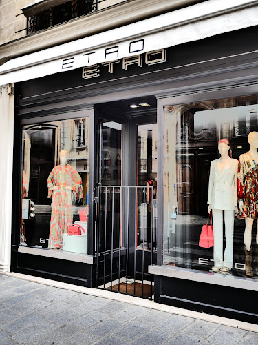 Etro à Paris