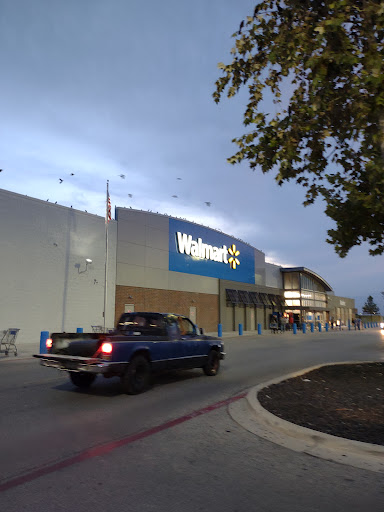 Discount Store «Walmart», reviews and photos, 8538 Interstate 35 Access Rd, San Antonio, TX 78211, USA