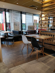 Photo n°70 de McDonald's à Guérande ()