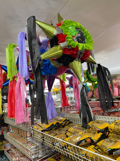 Produce Market «La Fiesta Produce Market», reviews and photos, 1771 7th Ave, Olivehurst, CA 95961, USA