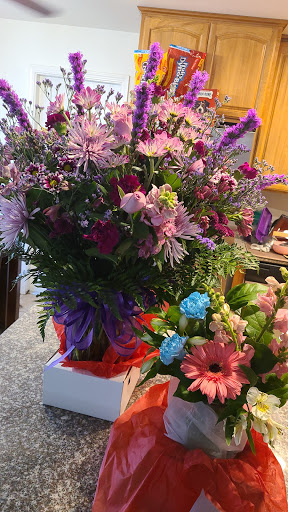 West Sacramento Flower Shop, 1880 Enterprise Blvd, West Sacramento, CA 95691, USA, 